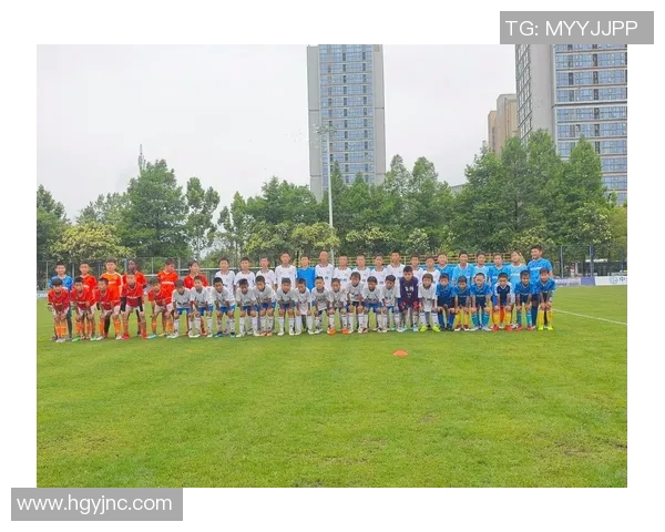 足球职业生涯的起伏与挑战:从青训到顶级联赛的成长之路 足球职业生涯的起伏与挑战:从青训到顶级联赛的成长之路