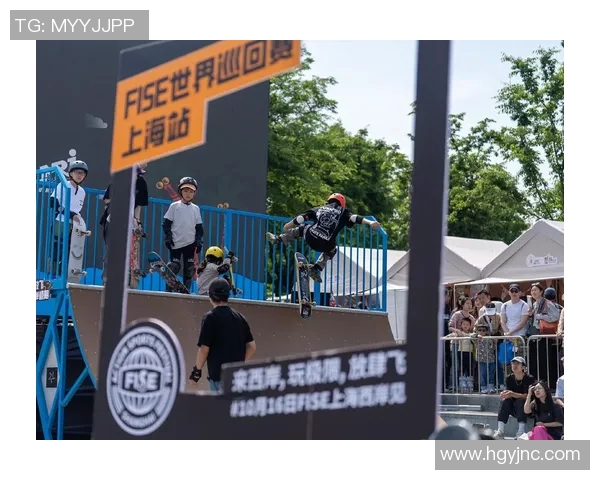 上海极限运动队比赛经验深度对比与启示分析 上海极限运动队比赛经验深度对比与启示分析
