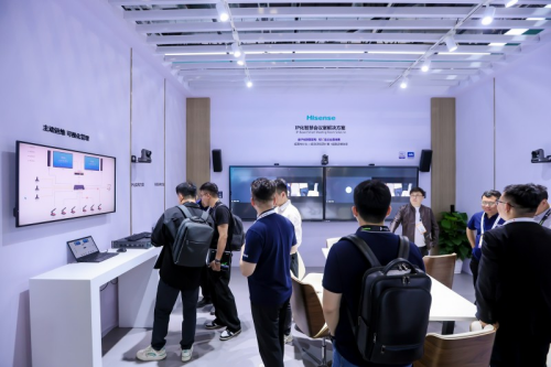 博鱼boyu官网影音双擎首领计划万能楷模！海信商用显现表态2025北京Infoc(图3)